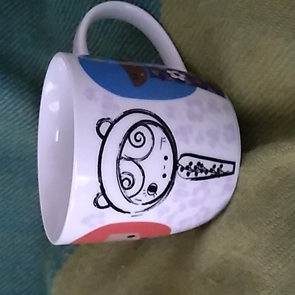 Japanese Kokeshi Doll Mug Fine Porcelain Paperchase Small World Coffee/Tea Cup